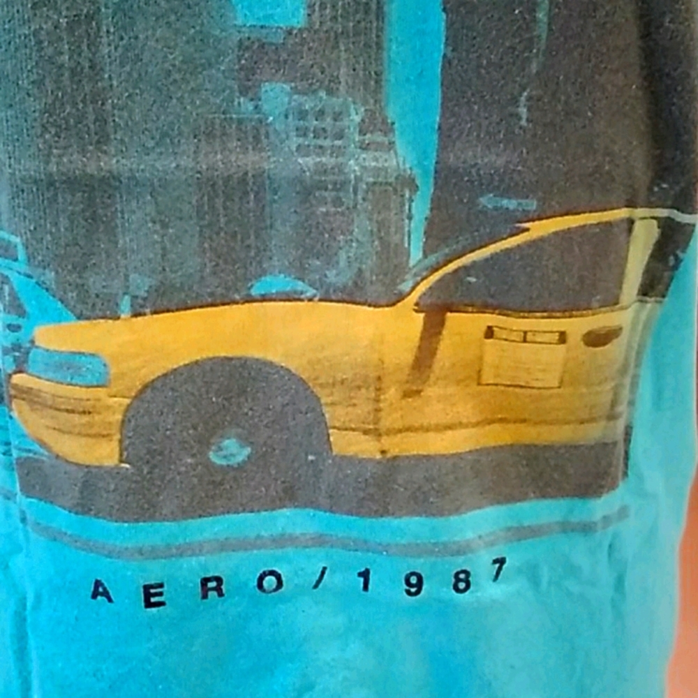 Tee shirt